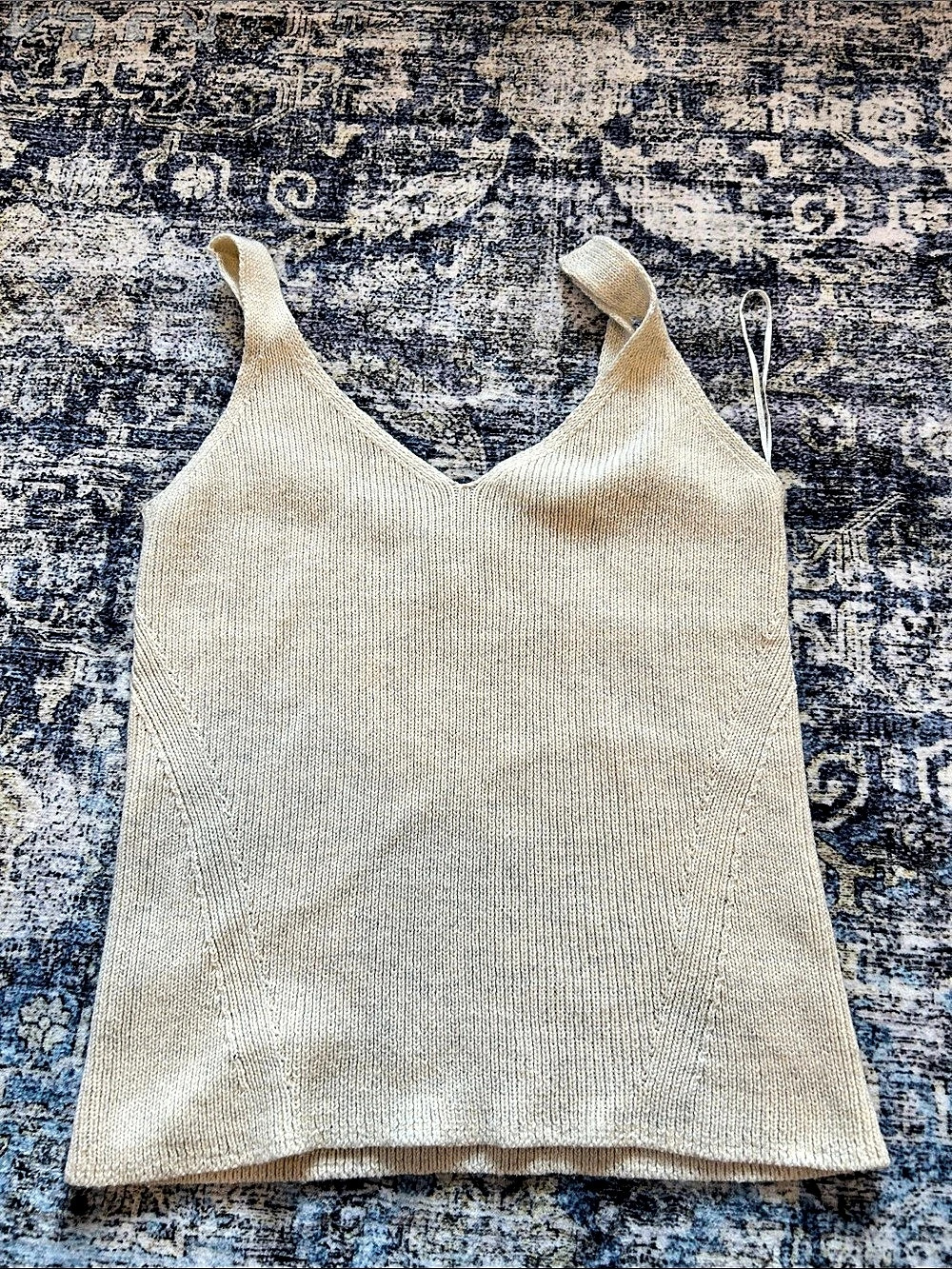 Old Navy V-Neck Rib-Knit Sweater Tank Top Cream Medium NWT